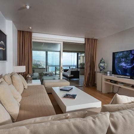 Beautiful Apartment In The Centre Of Taormina Bagian luar foto