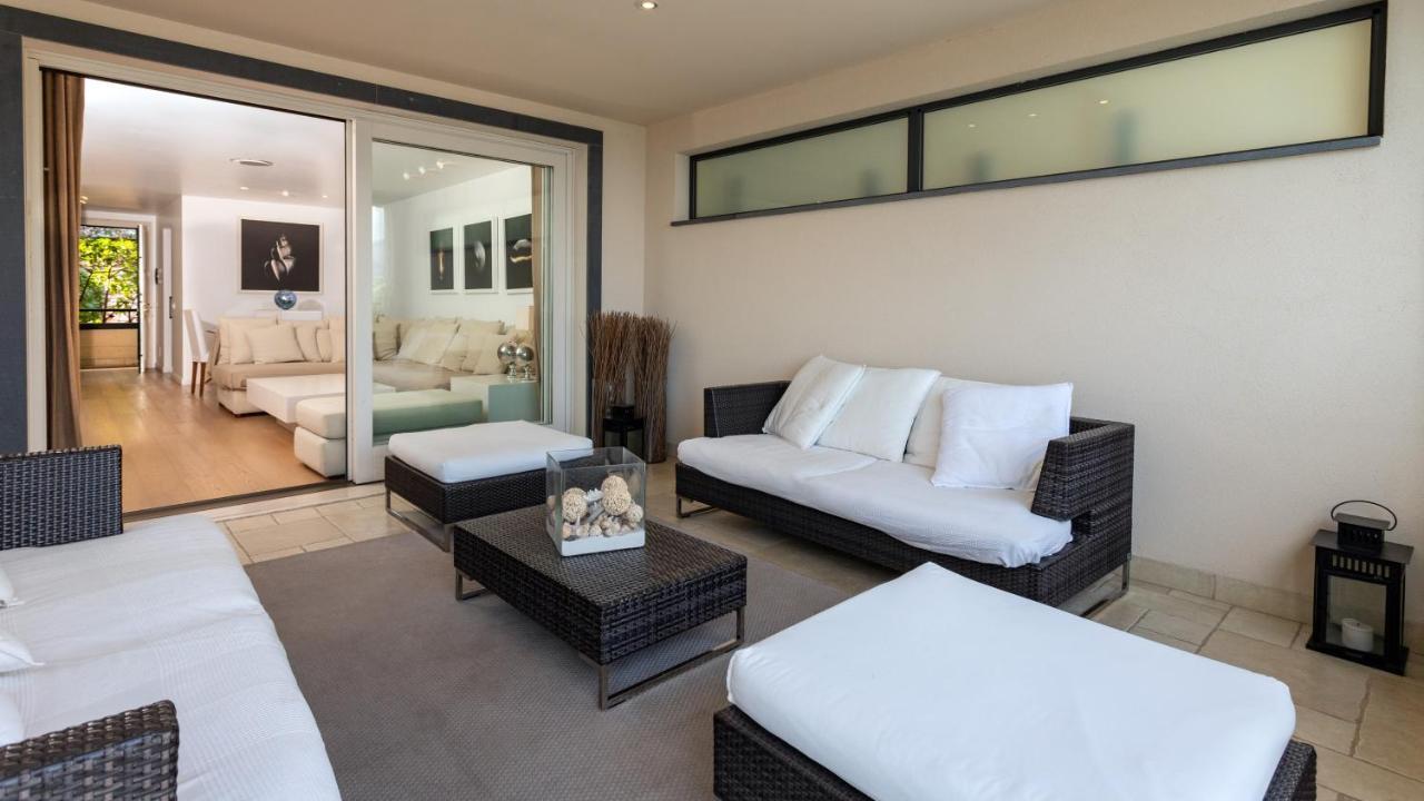 Beautiful Apartment In The Centre Of Taormina Bagian luar foto